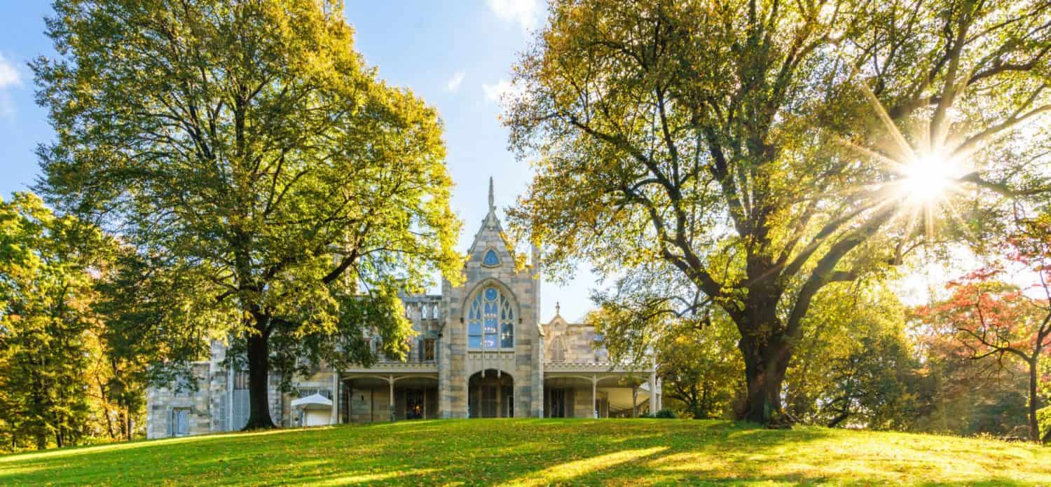 Walking and Recreation | Lyndhurst Mansion